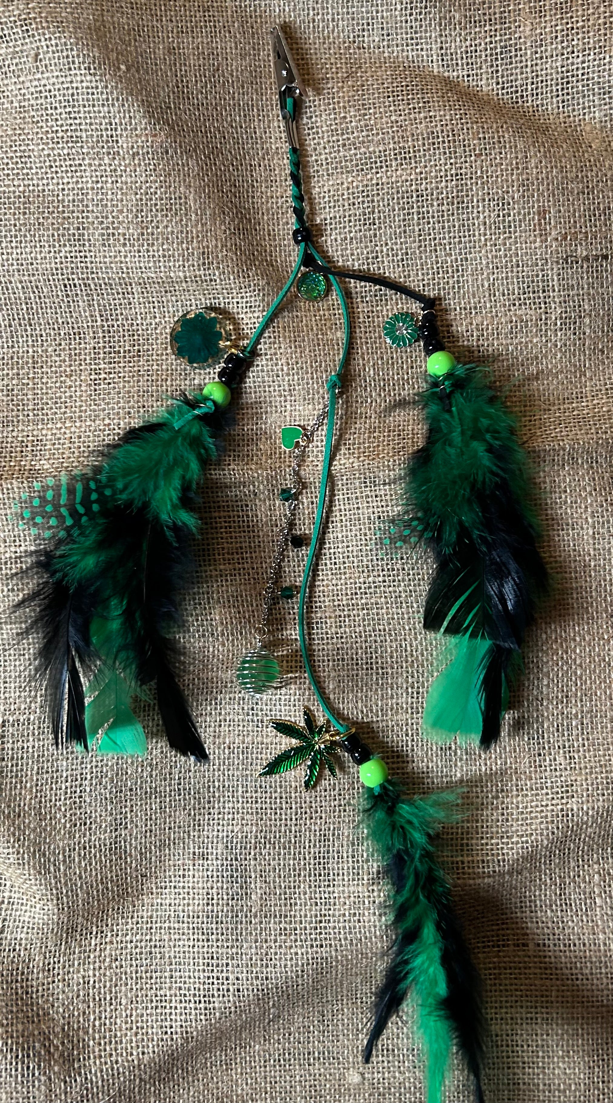 EverythingsGreen Hippie Clippie